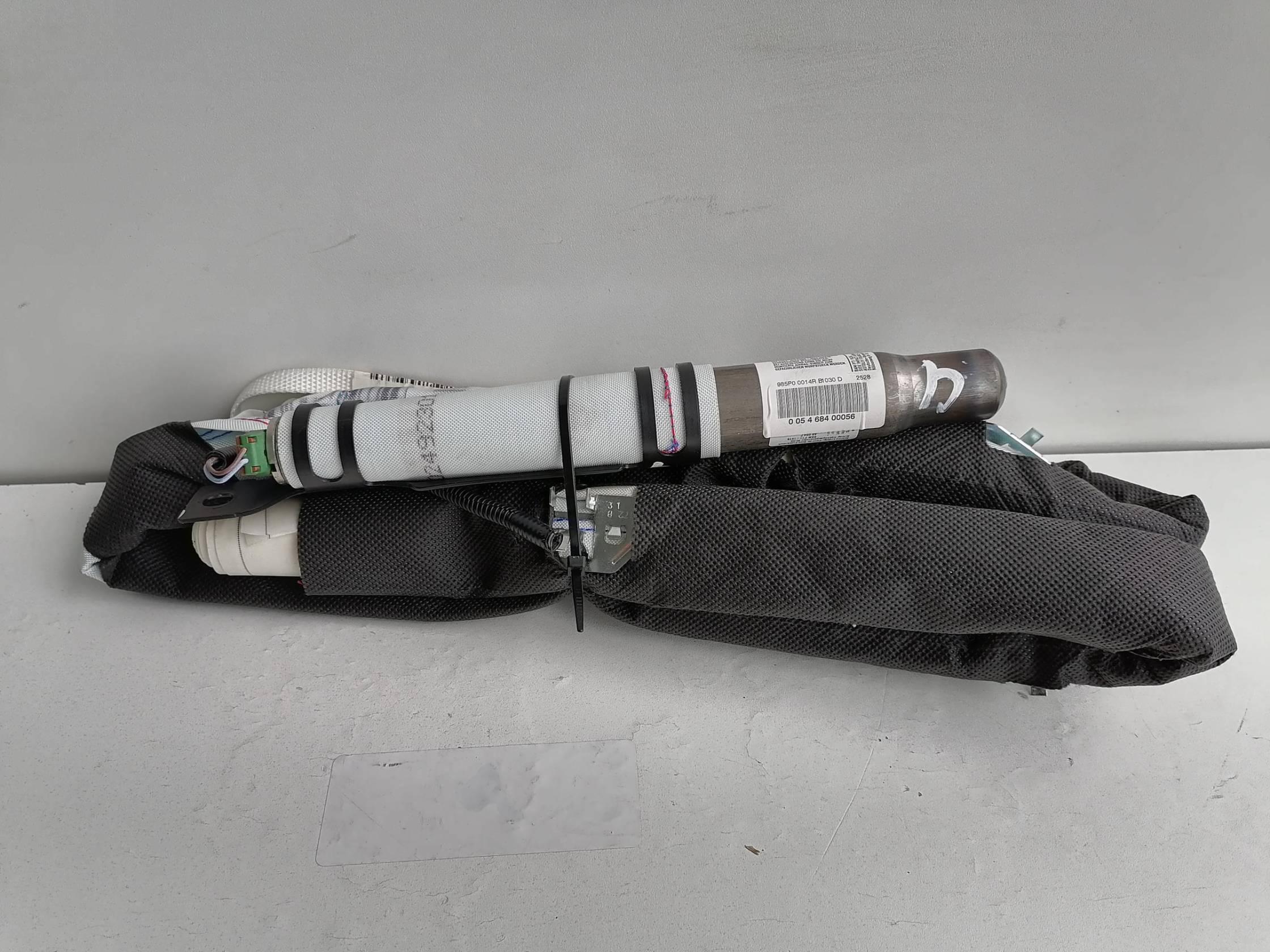 Dispositivo airbag a tendina dx.